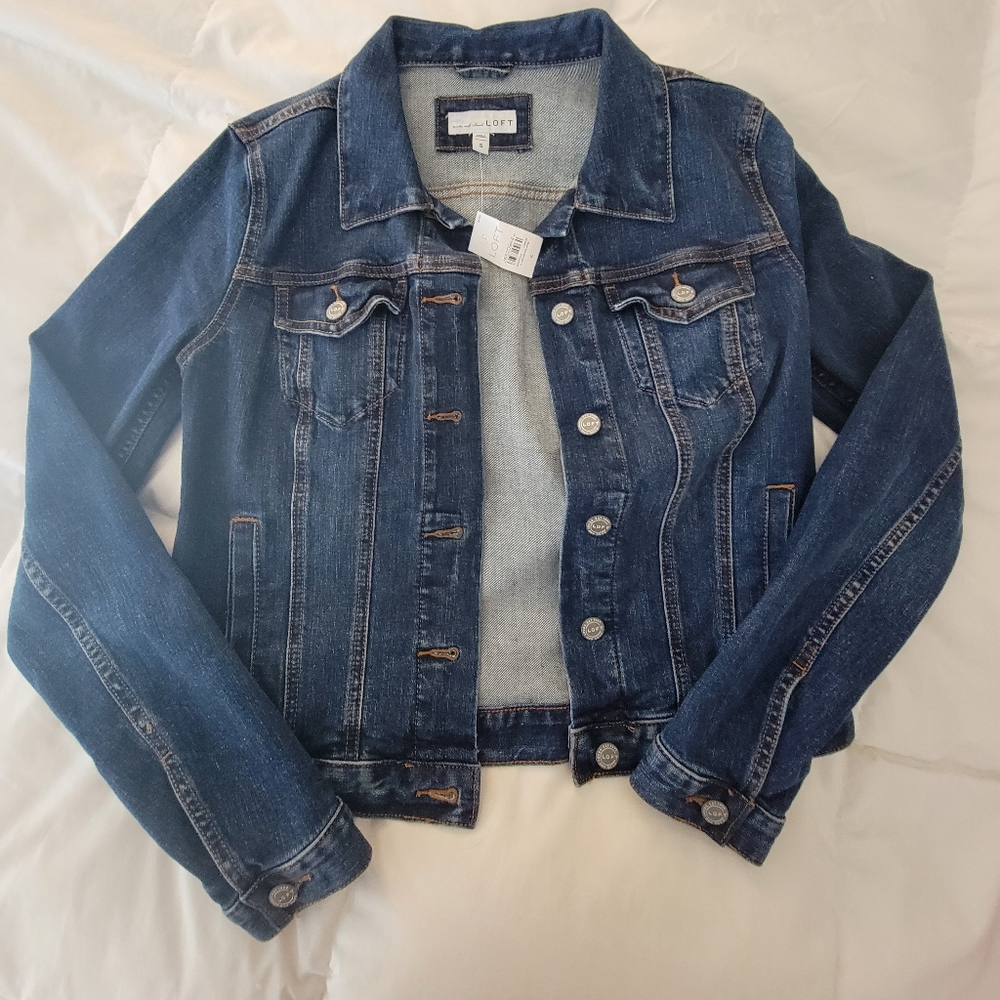 Denim Trucker Jacket In Authentic Dark Wash